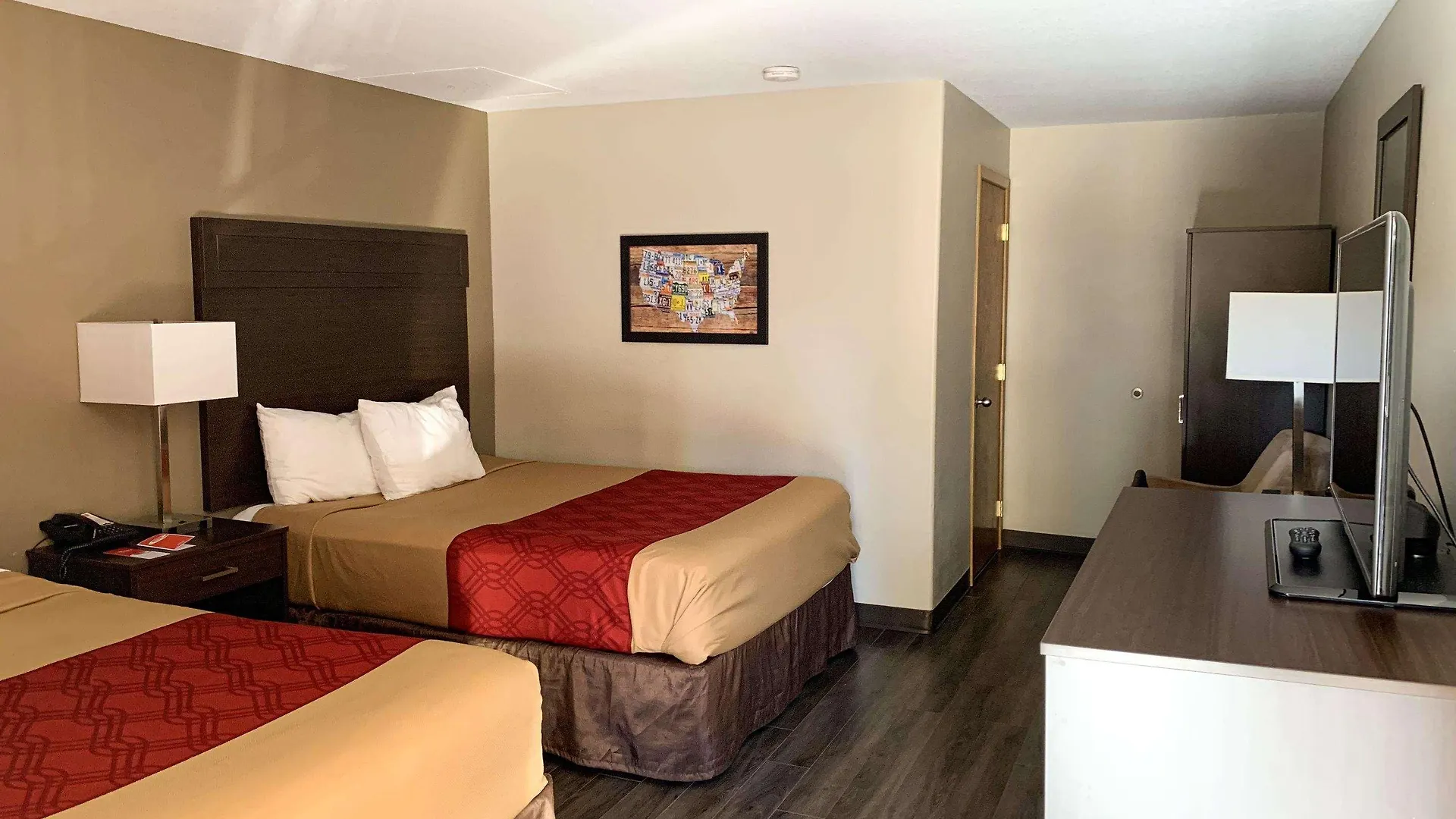 Econo Lodge City Center Portland